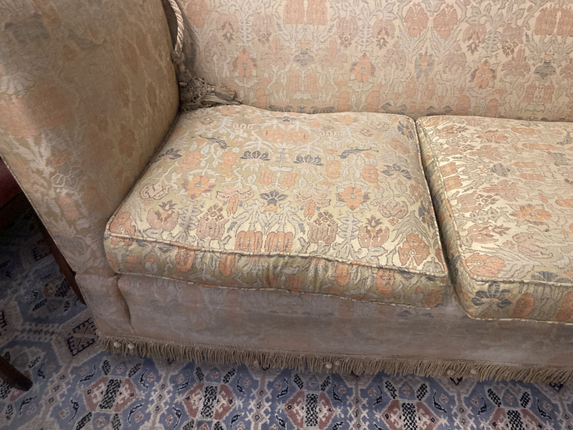 An early 20th century upholstered Knoll settee, width 166cm depth 84cm height 94cm